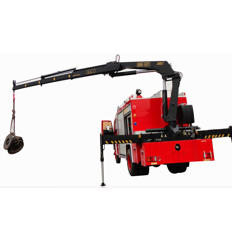 Grue montée sur camion à flèche articulée de 5 tonnes